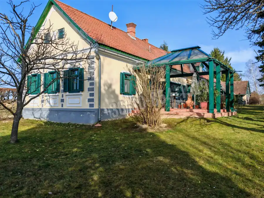 eladó családi ház, Ispánk