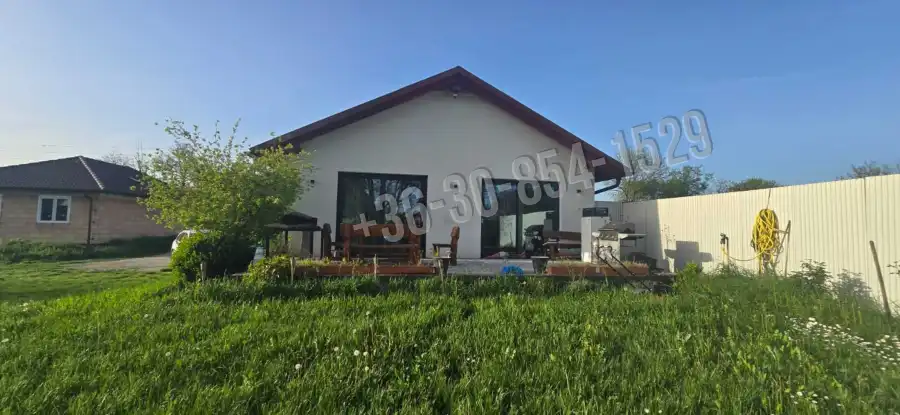 eladó családi ház, Szabadbattyán