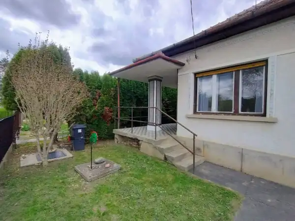 Eladó családi ház, Zalalövő 3+1 szoba 110 m² 34.99 M Ft